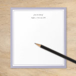 Bloc-note Lilac minimaliste Monogramme cadeau de l'enseignan<br><div class="desc">Design minimaliste moderne de bordure dans une variété de couleurs tendance. Personnalisez-le avec votre nom monogramme ou autre texte personnalisé. Utilisez les outils de conception pour choisir vos propres polices et couleurs arrière - plans. Idée cadeau mignonne et simple pour les enseignants ou papeterie personnelle pour toute personne qui aime...</div>