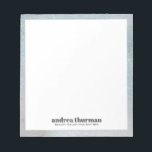 Bloc-note Limite minimaliste en verre bleu, bordure irisée<br><div class="desc">Elégant bloc-notes personnalisé avec bordure en verre bleu perlé aux tons argent. Parfait pour se mettre dans des cadeaux ou des colis pour des commandes en ligne,  Écrire une note personnelle pour un look professionnel.</div>