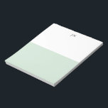 Bloc-note Liste Fabriquant Un Blocage De Couleur Blanc Paste<br><div class="desc">Épluchez le pavé vert pastel et blanc. Un cadeau monogrammé unique en couleur pour enseignant,  patron ou pour toute personne à utiliser à la maison ou au bureau.</div>