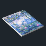 Bloc-note Lys d'eau rose Monet<br><div class="desc">Un bloc-notes de nénuphars rose Monet avec de belles nénuphars roses flottant dans un étang bleu calme avec des nénuphars. Un grand cadeau Monet pour les amateurs d'impressionnisme et d'art français. Impressionnisme nature serein avec de belles fleurs et paysage d'étang pittoresque.</div>