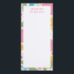 Bloc-note Magnétique Fleurs de printemps Nom personnalisé<br><div class="desc">Ce design présente un joli motif de fleurs de printemps avec du texte modifiable en haut. #bloc-notes #cadeaux #personnalisés #personnalisés #cuisine personnalisée #travail à domicile #école #bureau #papeterie</div>