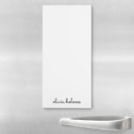 Bloc-note Magnétique Stylish monogram | Minimaliste moderne<br><div class="desc">A simple stylish custom monogram design in informal casual handwritten script typographiy in striking monochrome and white. The monogram can easily be personalized to make a design as unique as you are! The perfect trendy poison ou accessoire pour un instant.</div>