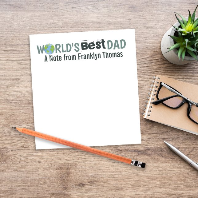 Bloc-note Meilleur Papa du Monde Moderne Simple Tendance (Personalized “World’s Best Dad” design with custom child’s name, shown in a clean workspace—perfect )