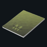Bloc-note Monogramme du motif de maillage géométrique vert d<br><div class="desc">Monogramme Personnalisez la papeterie de bureau de l'école de bloc-notes avec votre initiale et votre nom personnalisés. Maille géométrique triangulaire avec dégradé vert foncé clair de l'armée.</div>