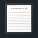 Bloc-note Monogramme noir minimaliste personnalisé Nom lié<br><div class="desc">Restez organisé et élégant avec ce bloc-notes personnalisé en monogramme noir. Doté d'un design épuré et minimaliste, ce bloc-notes comprend des pages doublées pour faciliter la prise de notes. La police noire sur un arrière - plan blanc est encadrée en noir pour un look chic et sophistiqué. Parfait pour le...</div>