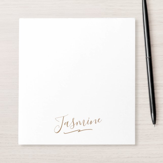 Bloc-note Nom du script féminin Black Gold moderne (Write your notes on this elegant notepad that features your name in gold on a black background.)