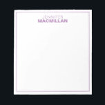 Bloc-note Nom moderne Monogramme encadré personnalisé violet<br><div class="desc">Ce bloc-notes moderne dispose d'un simple monogramme à deux lignes et d'un cadre mince. Utilisez le formulaire modèle pour ajouter votre personnalisation.</div>