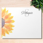 Bloc-note Nom Monogramme Aquarelle Tournée<br><div class="desc">Ce bloc-notes fleuri et personnalisé est décoré d'un tournesol jaune aquarelle. Facilement personnalisable avec votre nom et monogramme. Utilisez l'outil de conception pour modifier la taille, le style ou la couleur du texte. En créant notre oeuvre, vous ne trouverez pas cette image exacte d'autres créateurs. Aquarelle originale © Michele Davies....</div>