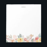 Bloc-note Pastel Watercolor Fall Floral Garland personnalisé<br><div class="desc">Bloc-notes floral à thème d'automne avec des illustrations aquarelles de fleurs jaunes,  rousses et roses pastel.  Ce bloc-notes floral d'automne sera parfait comme cadeau personnalisé. Personnalisez en ajoutant un nom ou une courte phrase.</div>