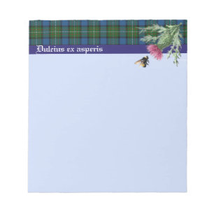 Bloc-note pavé de notes avec Ferguson Clan Motto. Abeille et