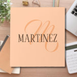 Bloc-note Peach Fuzz Nom Personnalisé Élégant<br><div class="desc">Trendy Color Peach Fuzz et Elegant Personnalisé Nom et Monogramme.</div>