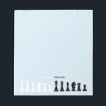 Bloc-note Pièce d'échecs personnalisée Bleu<br><div class="desc">Bloc-notes classique noir et blanc pour les amateurs d'échecs,  avec des figures d'échecs dans un motif géométrique. Design moderne des pièces d'échecs</div>
