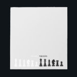 Bloc-note Pièce d'échecs personnalisée Gris<br><div class="desc">Bloc-notes classique noir et blanc pour les amateurs d'échecs,  avec des figures d'échecs dans un motif géométrique. Design moderne des pièces d'échecs</div>