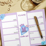 Bloc-note Planificateur hebdomadaire Quotidien Pour Faire Li<br><div class="desc">Planificateur hebdomadaire personnalisé monogramme avec 12 sections pour vous permettre de hiérarchiser les tâches, d'organiser votre semaine et de garder vos gribouillis en un seul endroit ! Le design présente des coeurs et des fleurs de style doodle dans une jolie palette de couleurs lilas et bleu. Le modèle est mis...</div>