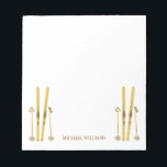 Bloc-note Poles Gold Skis | Crème d'illustration de ski Vint<br><div class="desc">Ski alpin moderne,  ski,  design sur le thème du skieur avec skis dorés et bâtons dorés. Simple illustration de ski en or de vacances festives pour les amateurs de ski.</div>