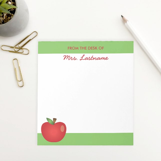Bloc-note Pomme de dessin animé rouge École avec nom personn (Créateur téléchargé)