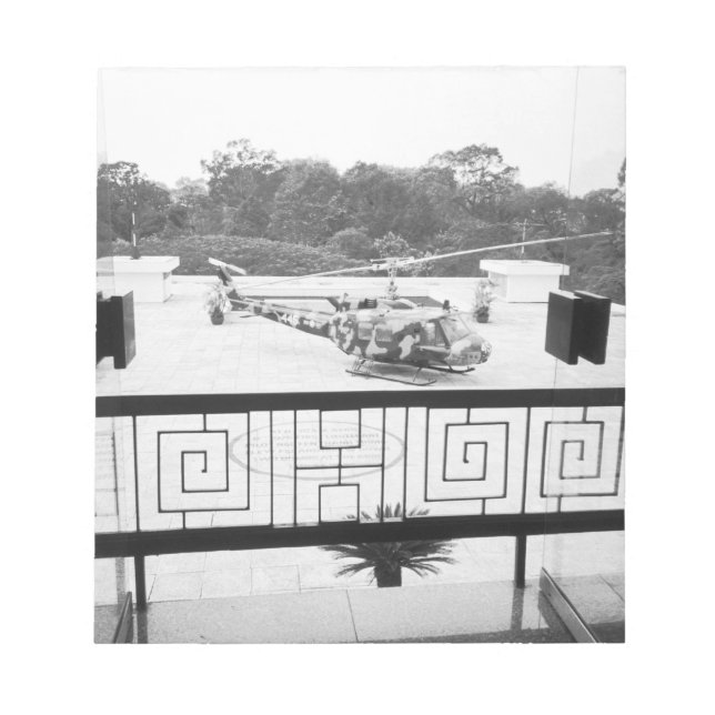Bloc-note Saigon HCMC Vietnam, hélicoptère Huey (Devant)