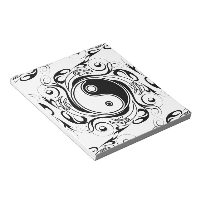 Bloc-note Symbole Yin & Yang style de tatouage noir et blanc (Incliné)