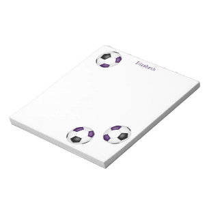 Bloc-note trois balles violettes noires de football