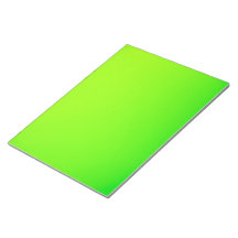 Une feuille rectangulaire vert brillant est affich