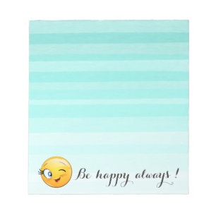 Bloc-note Visage d'Emoji clin d'œil adorable - Soyez heureux