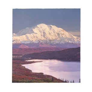 Bloc-note Wonder Lake et mont Denali au lever du soleil dans