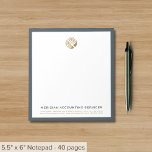 Bloc-notes de luxe simple et élégant<br><div class="desc">Rationalisez vos pensées avec ce bloc-notes de luxe,  où l'élégance simple rencontre les fonctionnalités quotidiennes. Ses lignes épurées et son atmosphère de qualité supérieure en font un élément de base pour les professionnels et les cadres très occupés.</div>