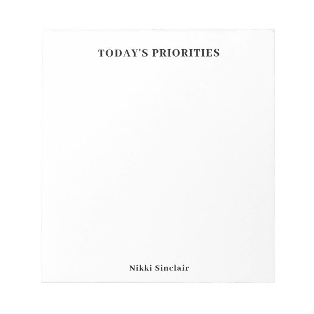 Bloc-notes noir et blanc des priorités du jour (Devant)