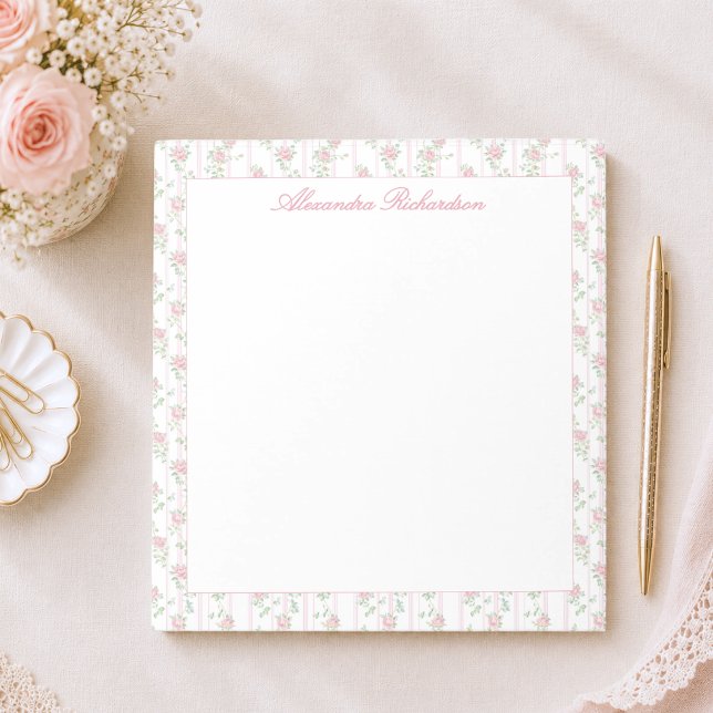 Bloc-notes personnalisé aquarelle fleurs roses (elegant grandmillennial pink floral coquette rose notepad with custom monogram in calligraphy script)