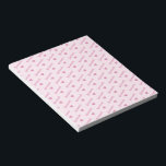 Bloc-notes personnalisé avec nom et coeur<br><div class="desc">Ce bloc-notes mignon présente une conception d'un nom et des coeurs répétés sur le papier. Le design est personnalisé afin que vous puissiez le customiser en modifiant le nom à tout ce que vous voulez. Remarque : Le coeur fait partie du champ de texte, vous devez donc quitter le coeur...</div>