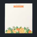Bloc-notes personnalisé Orange Blossom<br><div class="desc">Illustration d'oranges joyeuses et de fleurs.Le design peut être personnalisé avec votre propre message ou nom.L'illustration comprend des images dessinées à la main d'oranges,  de tranches,  de fleurs et de feuilles aux couleurs vives,  dont l'orange,  le jaune,  le vert et la crème.</div>