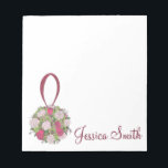 Bloc-notes personnalisé pour la fête de la mariée<br><div class="desc">Le pavé de notes présente une illustration originale d'un joli bouquet mariage à bille rose. Un cadeau unique de fête de mariée ! Personnalisez simplement avec le nom du destinataire. Designer est disponible pour créer et télécharger des designs personnalisés qui correspondent aux couleurs et aux thèmes de votre mariage. Cliquez...</div>