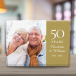 Bloc Photo 50e anniversaire de mariage élégant<br><div class="desc">Ce chic souvenir du 50e anniversaire de mariage doré peut être personnalisé avec la photo,  les noms et les dates d'anniversaire du couple spécial. Conçu par Thisisnotme©</div>