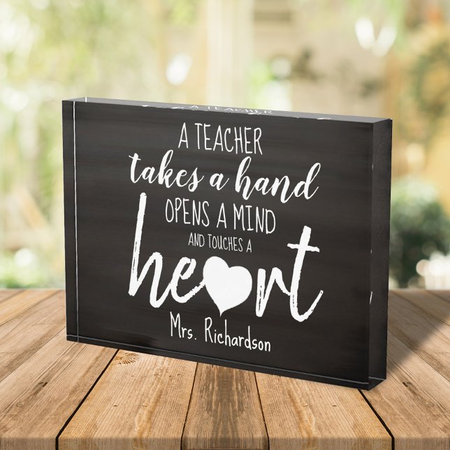 Bloc Photo Citation de l'enseignant Coeur personnalisé (Custom teacher chalkboard quote block.)