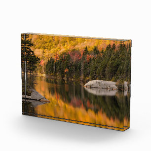 Bloc Photo Couleurs d'automne reflétées sur l'étang de castor