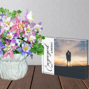 Bloc Photo Couple engagé et joyeux