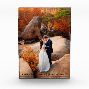 Bloc Photo Date de noms de bloc de photo de jeune mariée et