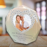 Bloc Photo Elégant Pearl Heart 30e anniversaire de Mariage<br><div class="desc">Doté d'un beau coeur de perles et de perles,  ce cadeau d'anniversaire chic du 30e mariage peut être personnalisé avec votre photo spéciale et vos informations d'anniversaire de perles sur un arrière - plan perle. Conçu par Thisisnotme©</div>