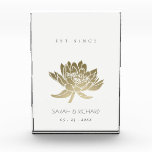 BLOC PHOTO GLAMOROUS PALE OR BLANC LOTUS ENREGISTRER LA DATE<br><div class="desc">Si vous avez besoin d'une personnalisation ou d'autres éléments correspondants,  n'hésitez pas à me contacter à l'adresse yellowfebstudio@gmail.com</div>