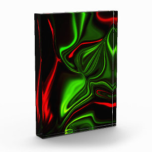 Bloc Photo Green and red curved strokes on dark background