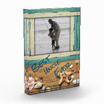 Bloc Photo Meilleur Oncle Ever Beach Personnalisé Personnalis<br><div class="desc">Écran photo personnalisé bloc avec scène de plage et bois en détresse bleu et blanc pour le Best Uncle Ever. Personnalisez en ajoutant votre propre photo et en changeant le nom des donneurs. Utilisez l'onglet "Personnaliser" pour apporter des modifications</div>