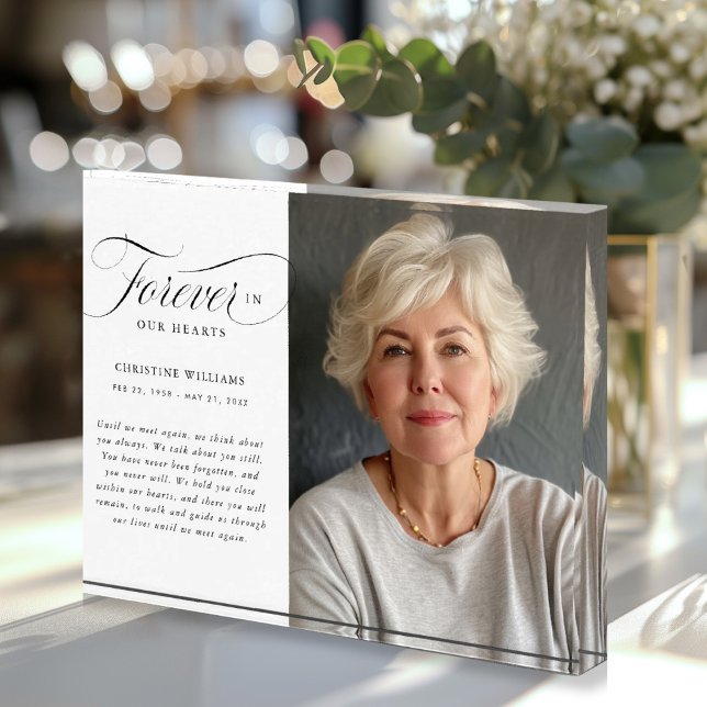 Bloc Photo Mémorial, nom, photo "Forever in our Hearts" ("Forever in our Hearts" Memorial, Name, Photo, Photo Block. Simple, elegant, script font.)