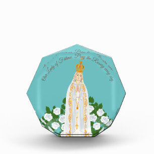 Bloc Photo Notre-Dame de Fatima et roses blanches