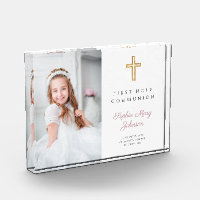 Photo moderne de la première communion de fille