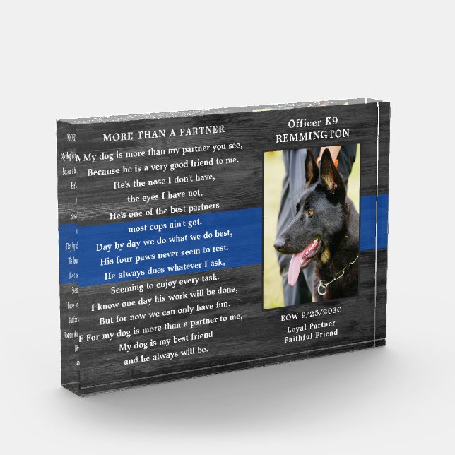 Bloc Photo Police Dog Memorial FallOfficer Police K9 (Gauche)