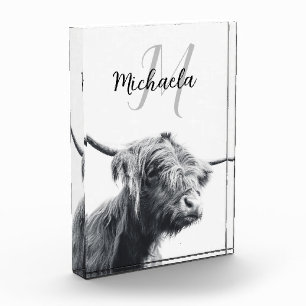 Bloc Photo Portrait de vache Highland premier monogramme noir