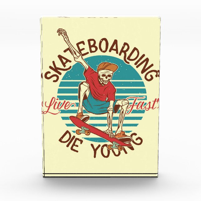 Bloc Photo Skateboard Skateboard Live Fast (Devant)