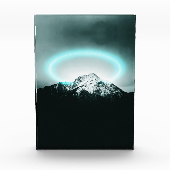 Bloc Photo Snowy mountain mysterious blue neon light (Devant)