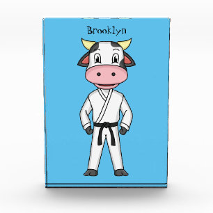 Bloc Photo Vache mignonne en combinaison kung fu