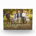 Bloc Photo Vraiment béni simple élégant personnalisé<br><div class="desc">Avec le sentiment religieux "vraiment béni" en blanc élégant, ce bloc d'une photo est un charmant pour sauver une photo préférée - en particulier une avec famille étendue. Ce bloc photo fait un joli cadeau pour les grands-parents, les parents, les amis et plus encore. Idéal pour une photo préférée de...</div>